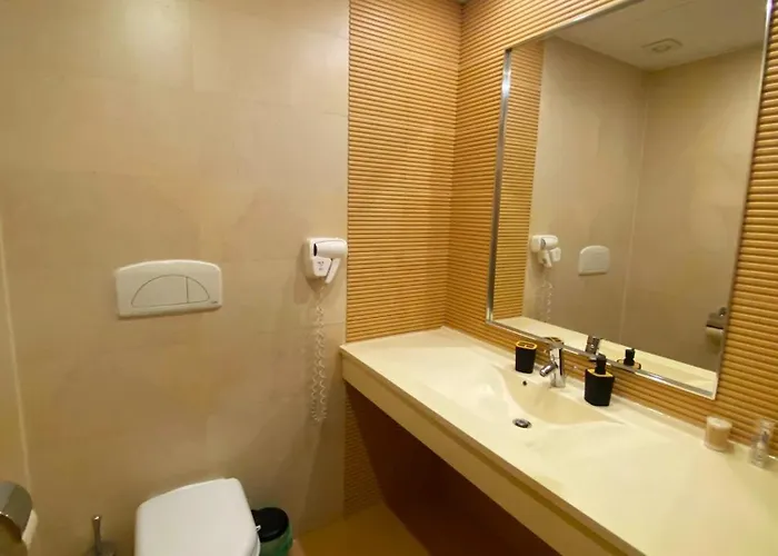 Yamaluxe - Huge - Confort & Luxury With Great View * ブカレスト