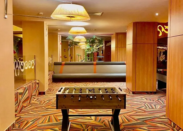 Yamaluxe - Huge - Confort & Luxury With Great View 公寓 布加勒斯特