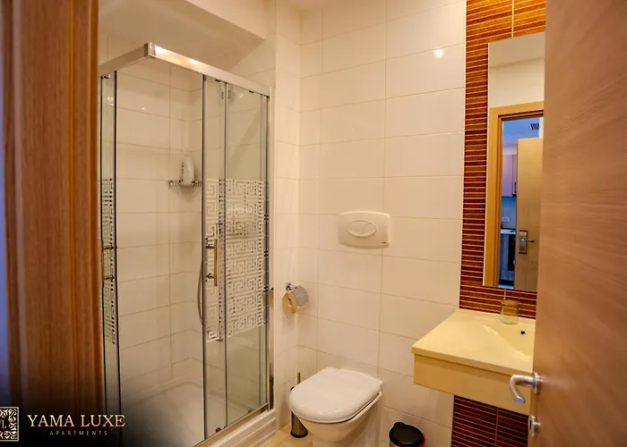 Yamaluxe - Huge - Confort & Luxury With Great View Bucharest